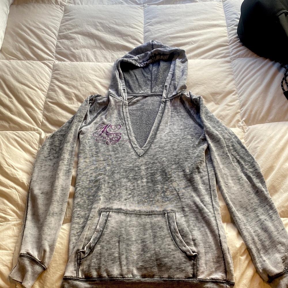 Light weight sweatshirt